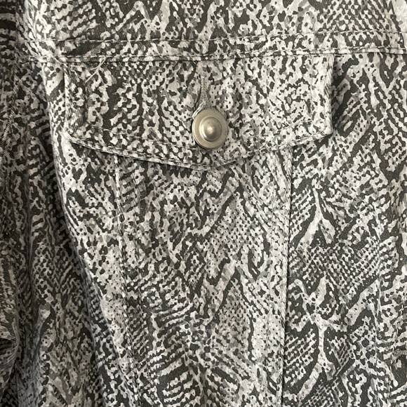 Ruby Rd. Snake Print Jacket - Picture 3 of 9